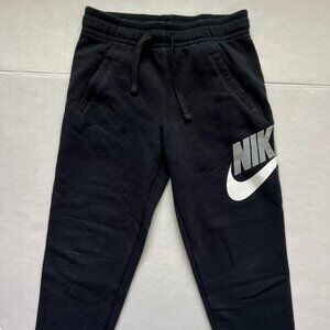 Nike Boys' Sweatpants - Black - Size Medium Plus (M+)
